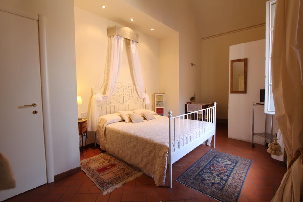 Dimora Nobiliare Bed and Breakfast Pisa Rum bild